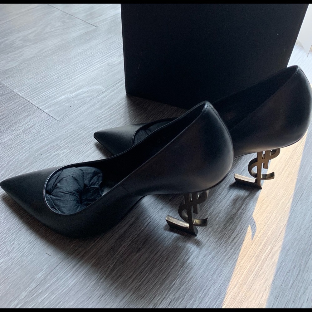 YSL Opyum pumps